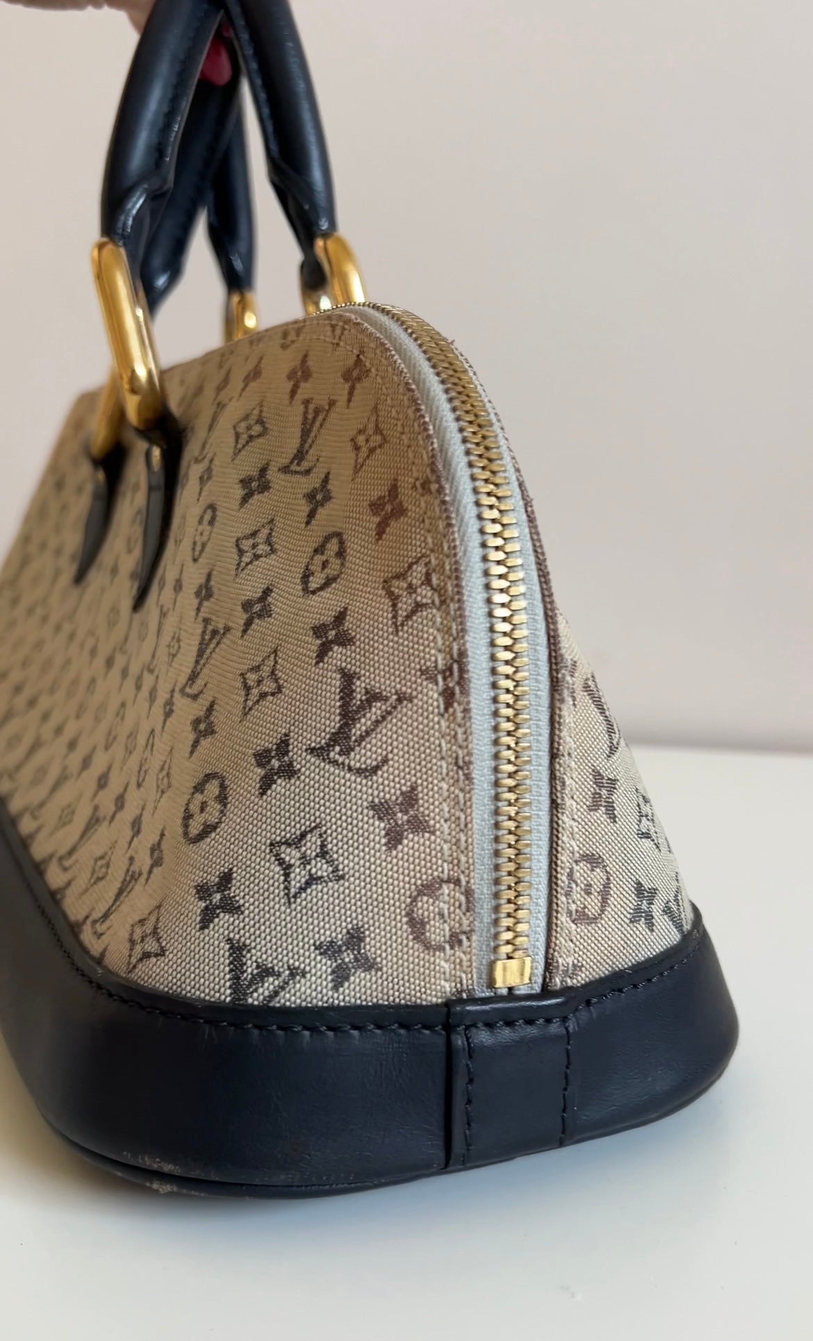 Louis Vuitton ALMA LIN 2002