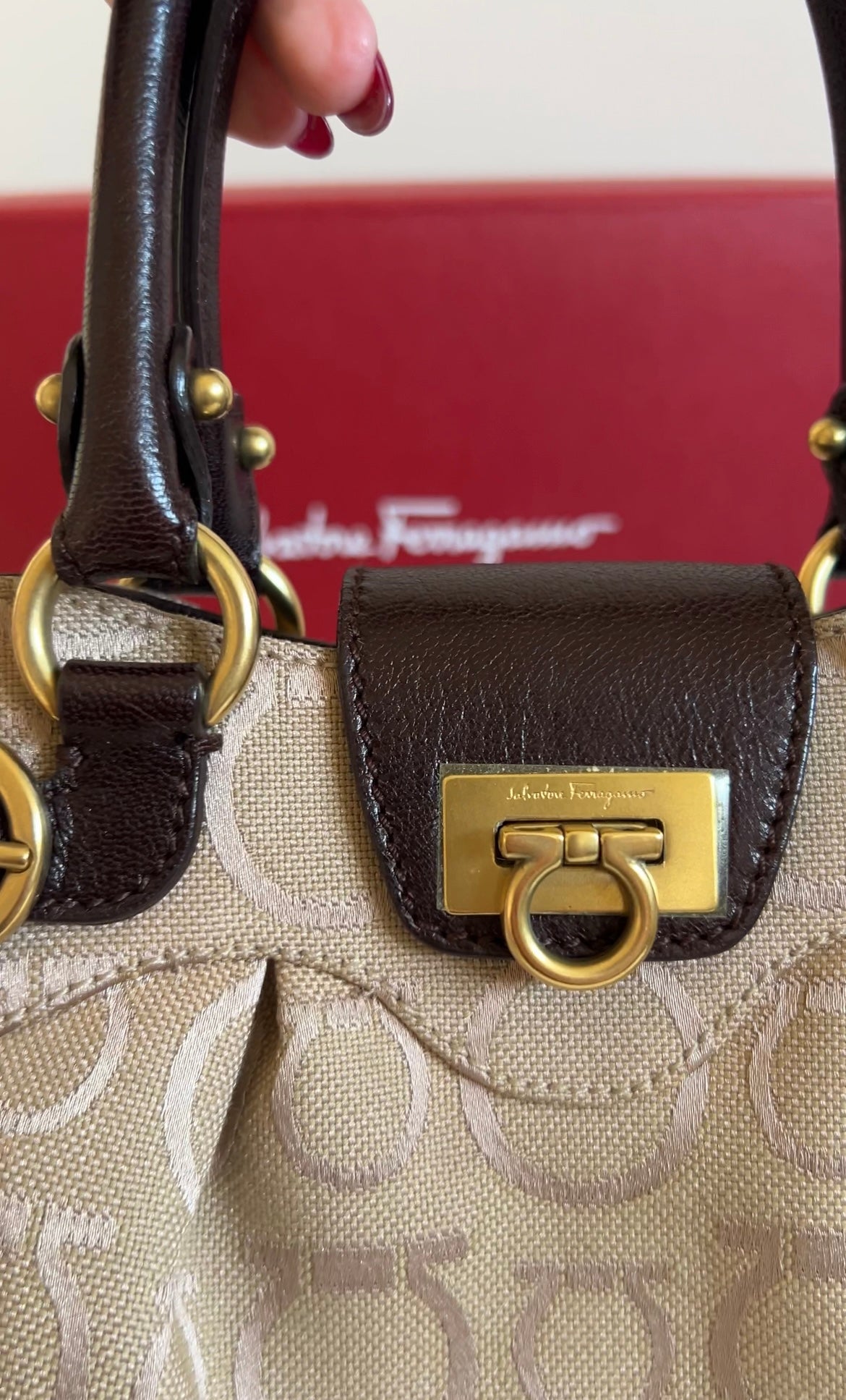 Ferragamo Gancini mini bag (sběratelský stav)