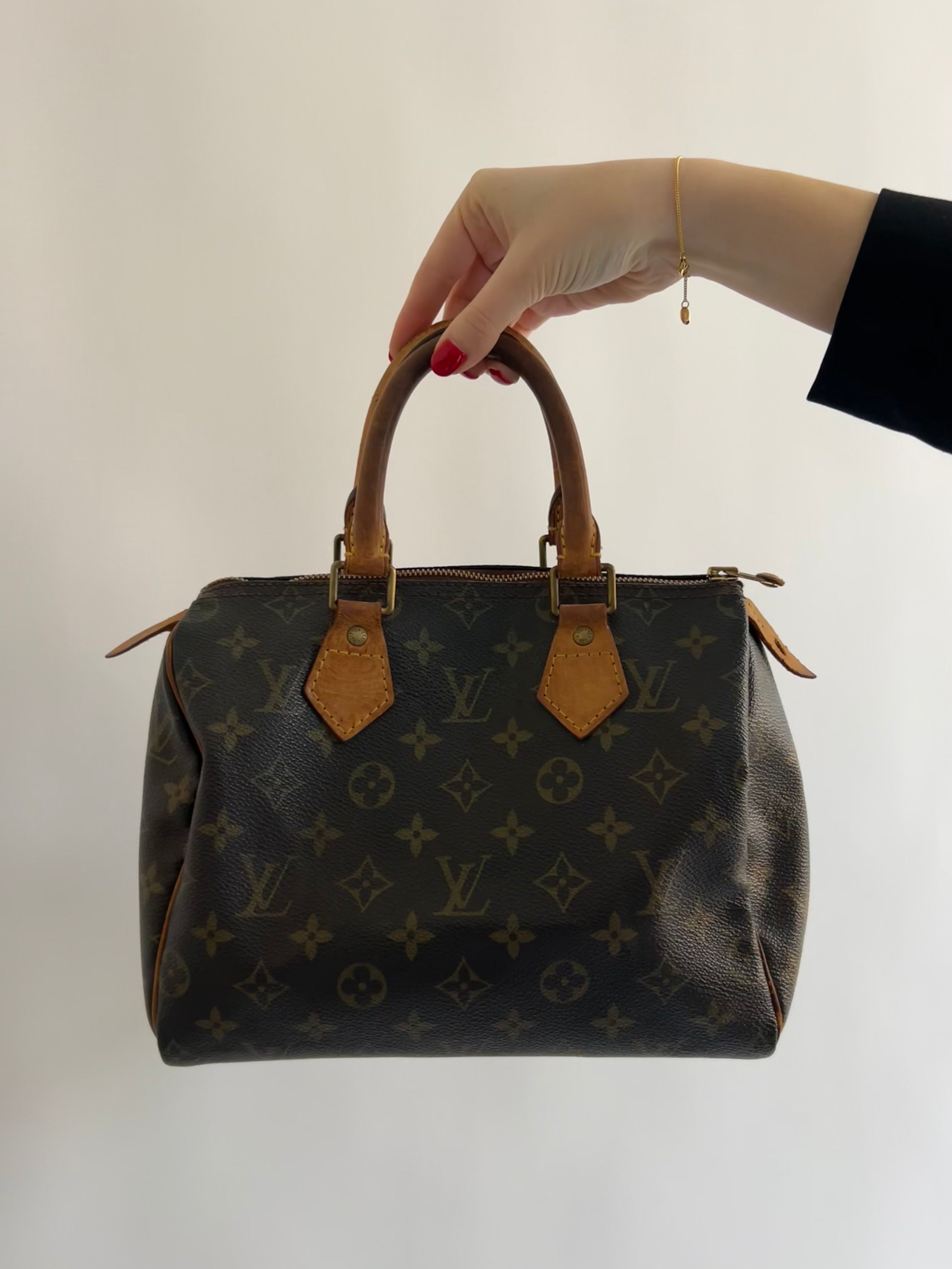 Louis Vuitton Speedy 25